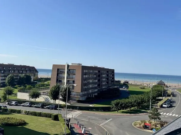 2 PIECES + MEZZANINE VUE MER EN OUEST !