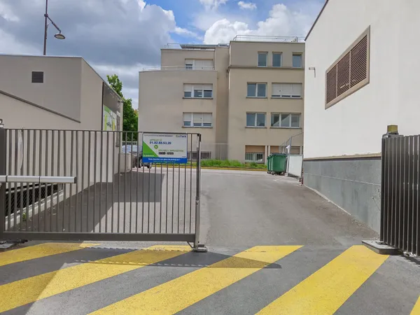 Parking 10 m²
