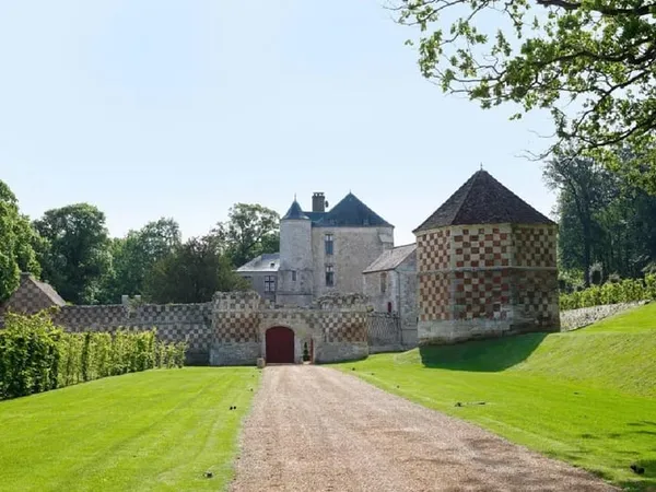 Maison Vente Arthies 20p 730m² 5200000€