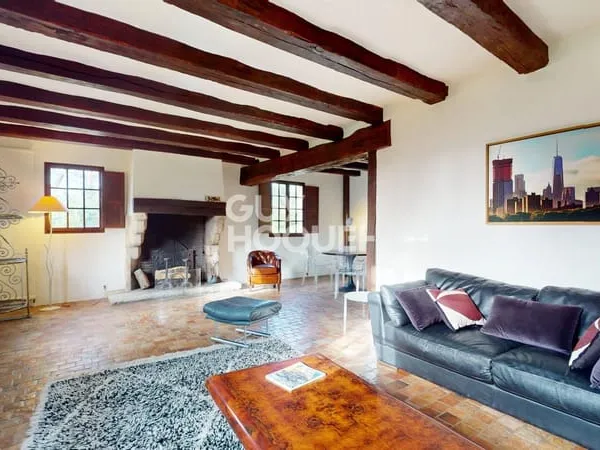 Maison 9 pièces 213 m²