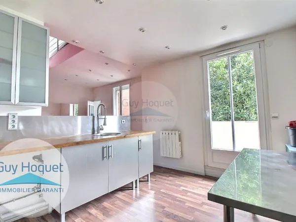 Studio 1 pièce 28 m²