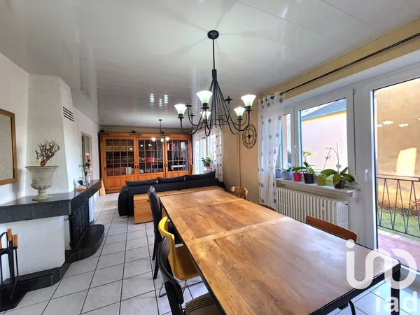 Maison 7 pièces 161 m²