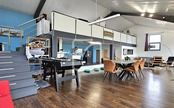 Appartement de 126 m2 de 5 pièces