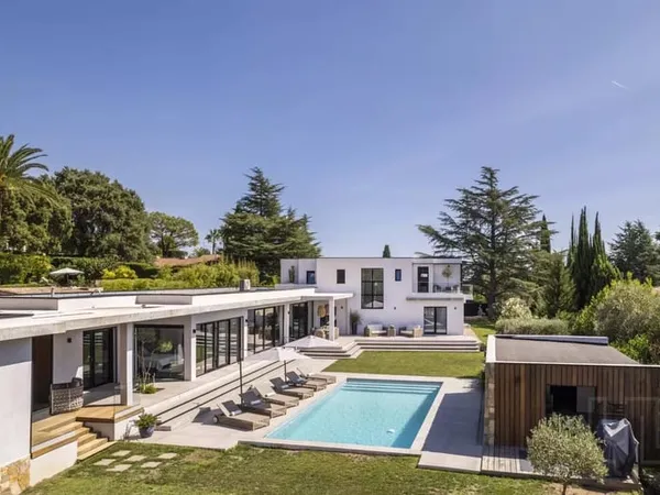 5 chambres - Maison - Alpes-Maritimes - Vente - 11019