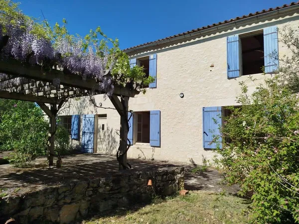 Belle maison de campagne en pierre - 33350 Sainte Radegonde