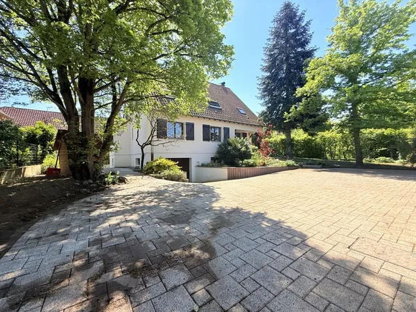 Charmante Villa Familiale à Hoerdt