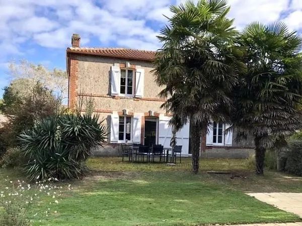 Maison 5 pièces 160 m²