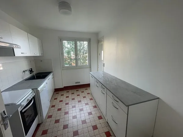 Appartement type 3 bis - proche CEZEAUX
