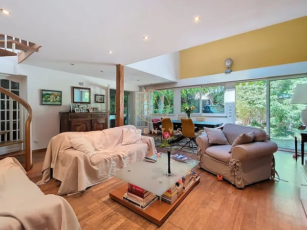 Maison 6 pièces 104 m²