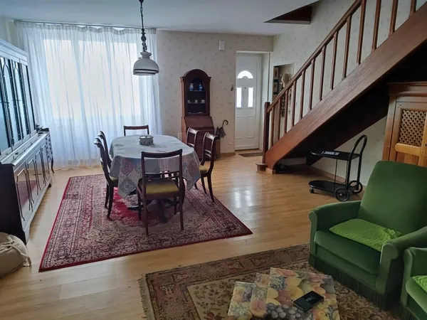 Maison 6 pièces 125 m²