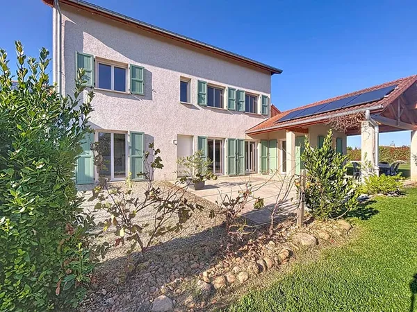 Maison 7 pièces 190 m²