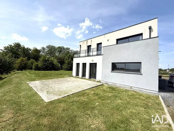 Immeuble commercial 194 m²