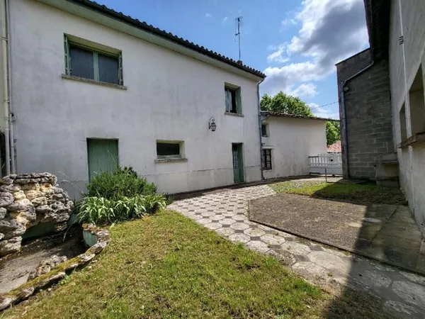 Maison Vente Loulay 7p 162m² 159750€