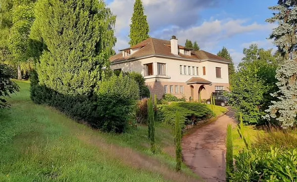 Maison 360 m²
