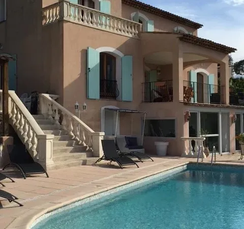 Villa de charme avec vue panoramique à Saint-Paul-de-Vence