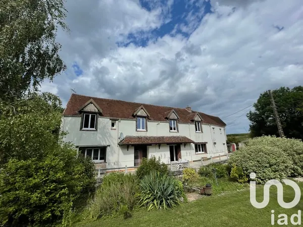 Maison 10 pièces 275 m²