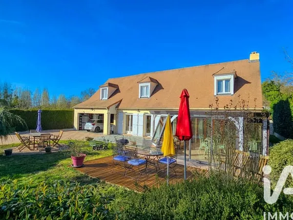 Maison 9 pièces 234 m²