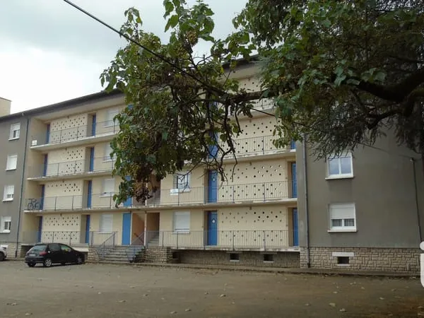 Immeuble 896 m²