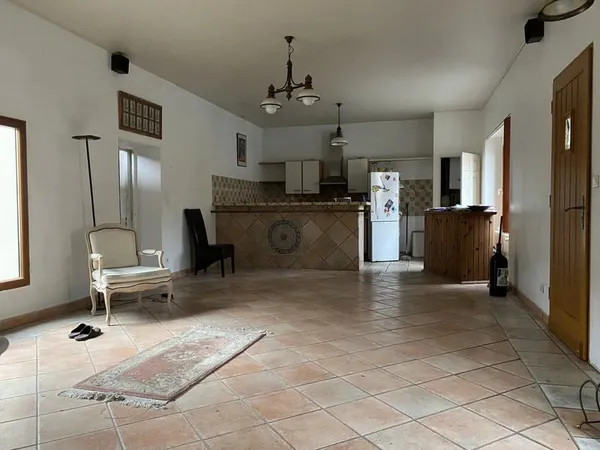 Maison 8 pièces 200 m²