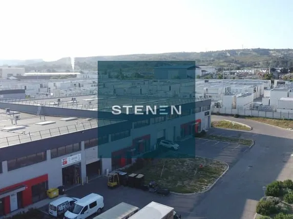 LOCATION LOCAL D'ACTIVITÉ 359 M² A GIGNAC-LA-NERTHE