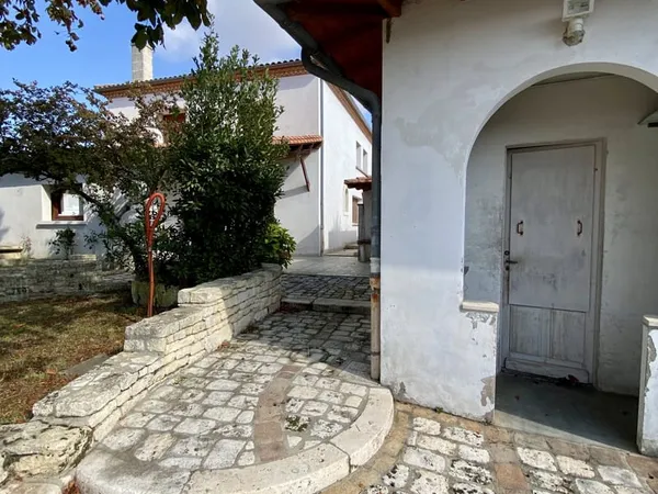 Maison 5 pièces 145 m²