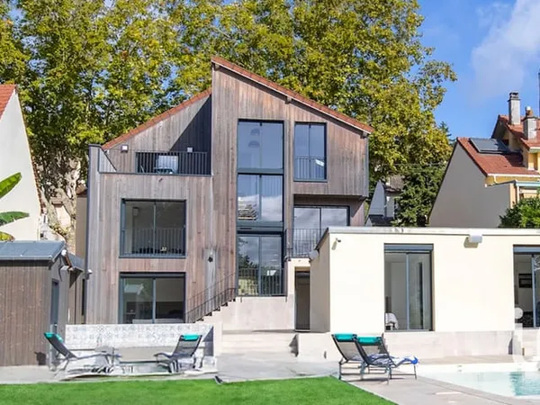 Maison 9 pièces 208 m²
