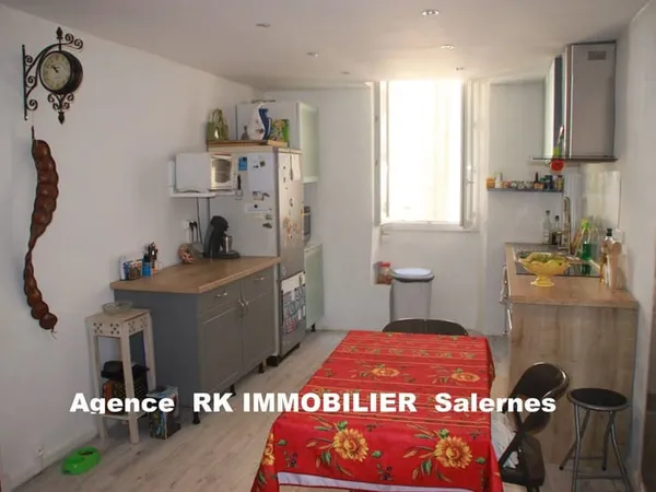 Maison Vente Salernes   99000€