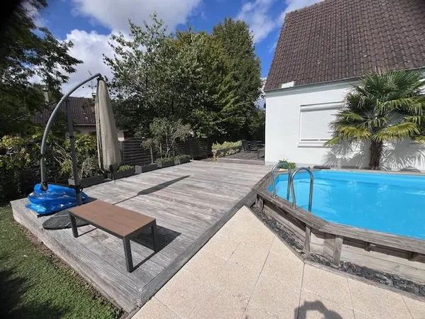 Maison Vente Saint-Julien-les-Villas  135m² 392200€