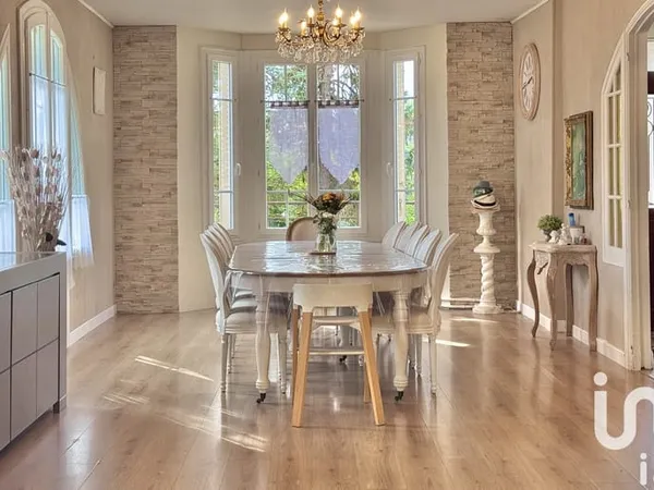 Maison 6 pièces 171 m²