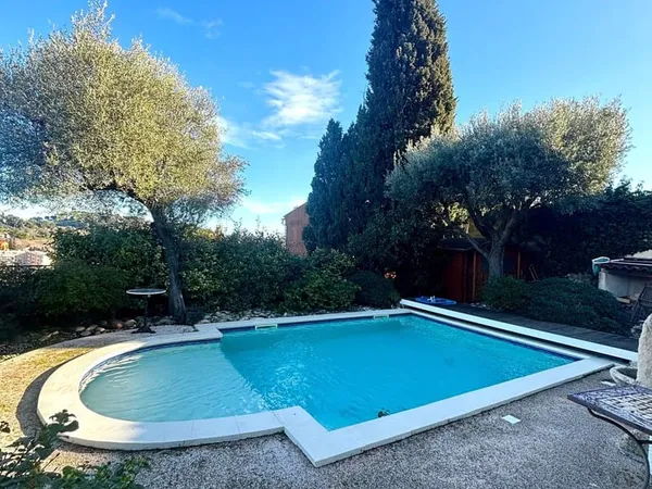 Maison 5 pièces 122 m²