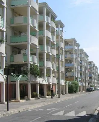 Appartement Location Avignon 2p 37m² 396€