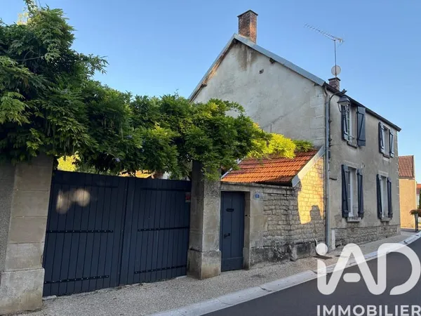 Maison 6 pièces 122 m²