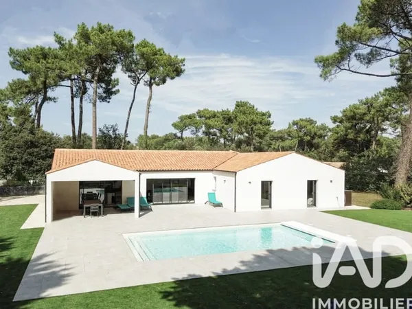 Maison 6 pièces 178 m²