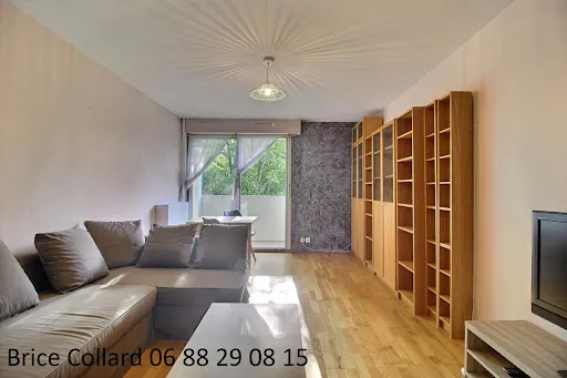 60180 NOGENT SUR OISE A LOUER Appartement meublé 1 chambre 1 grand balcon 