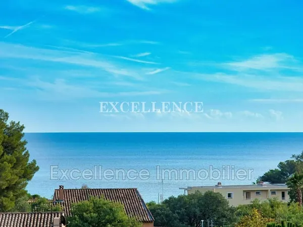Maison 6 pièces 140 m²