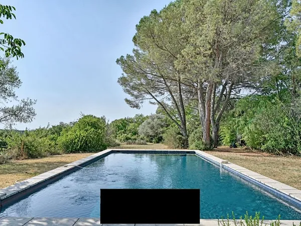 Maison 5 pièces 246 m² 