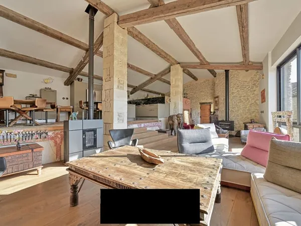 Maison 4 pièces 274 m² 
