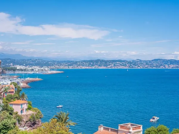 Maison 5 pièces 284 m² 