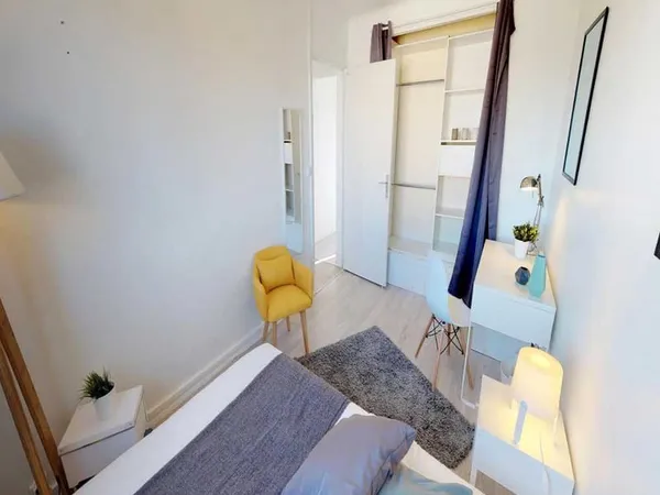 49 Jaumes 4 - #1 - Chambre 