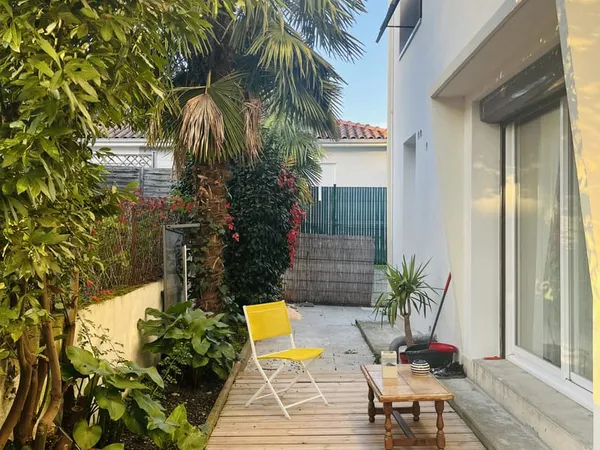 Appartement type 3 de 80 m2 TERRASSE RDC 