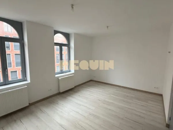 Appartement 5 pièces 64 m²