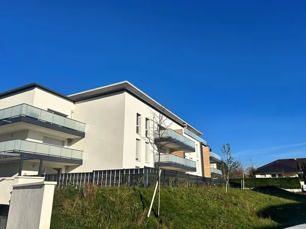 Appartement T3 Divonne - avec garage 