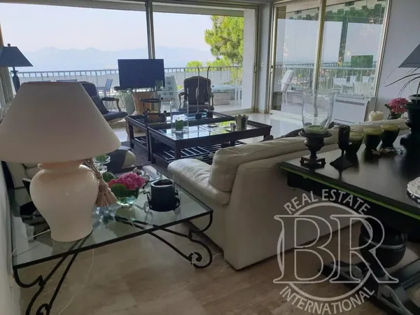 Cannes Californie LOCATION Appartement 157 m², au total 210 m² terrasse vue mer panoramique 