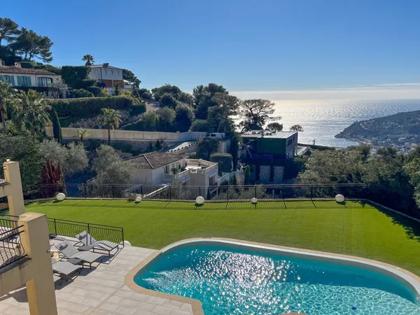 Maison 5 pièces 280 m² 