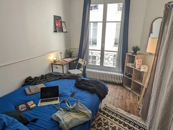 Appartement Location Paris 15e Arrondissement 3p 17m² 900€