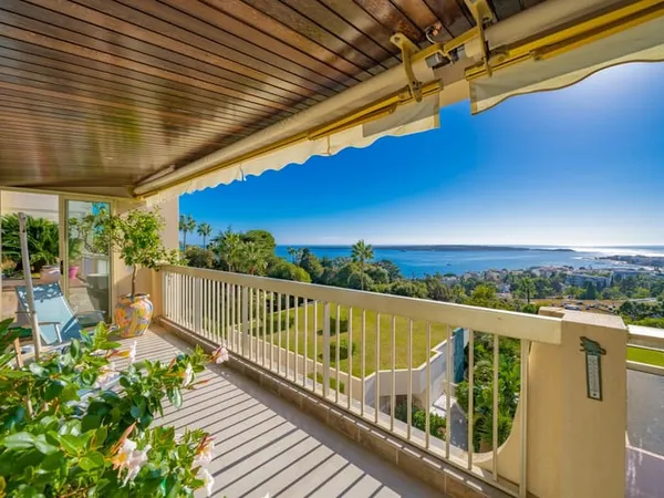 Appartement Cannes Prestige - Vue panoramique sur la mer 