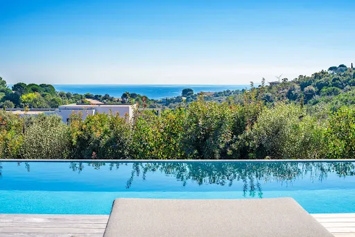 Maison 9 pièces 400 m² 