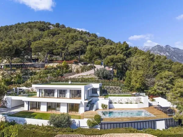 4 chambres - Villa - Alpes-Maritimes - À vendre - 11304