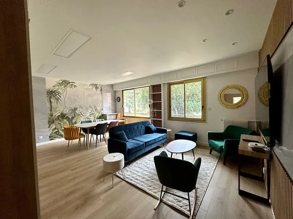 Appartement 5 pièces 79 m² 