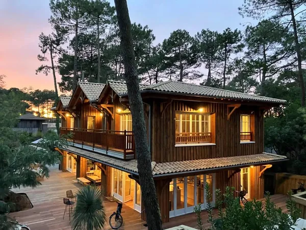 Piraillan - Villa d'exception de 213 m² sur 1 450 m² de terrain 